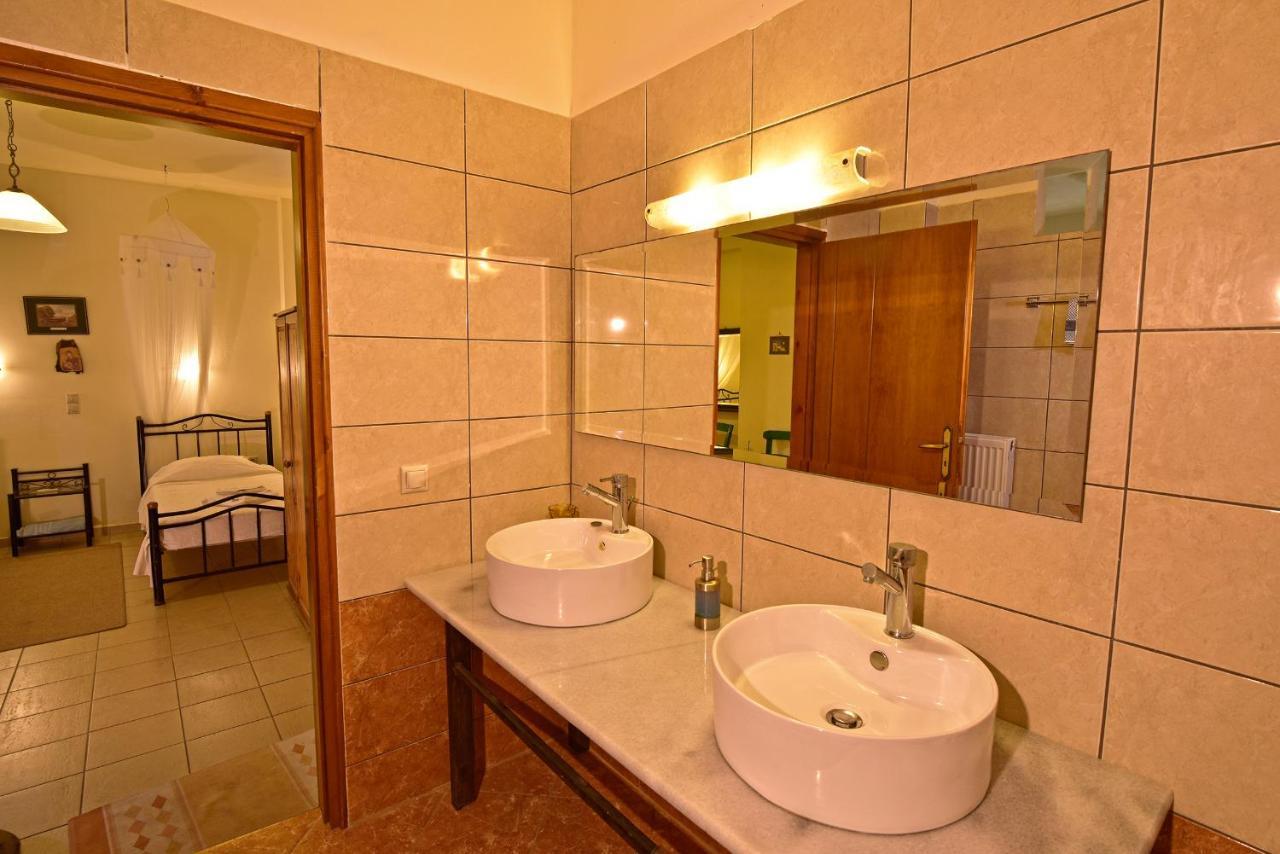 Olive Farm Villa Agia Marina  Exterior photo