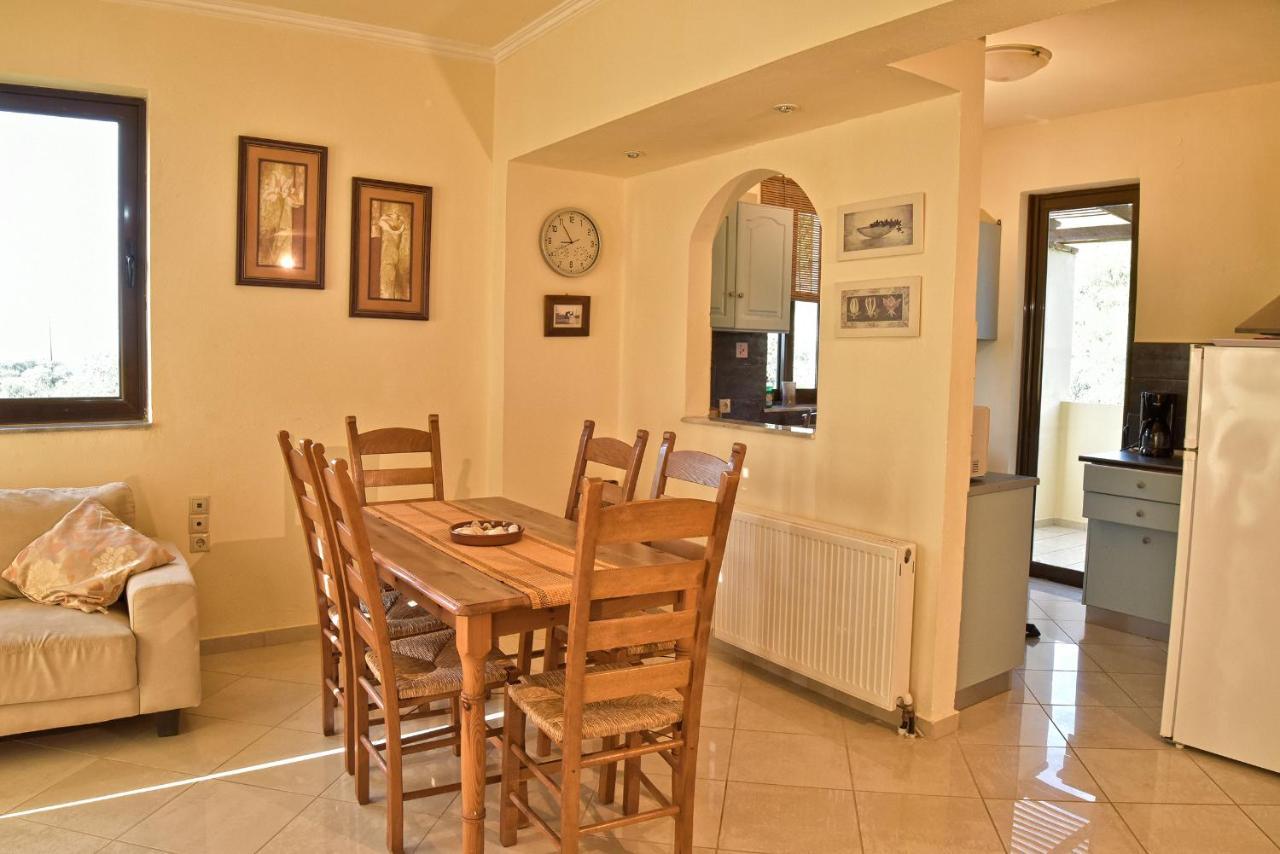 Olive Farm Villa Agia Marina  Exterior photo